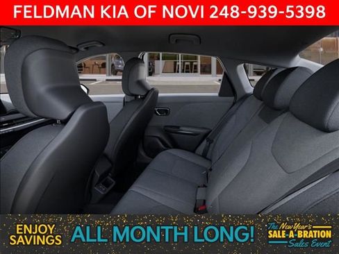 New 2025 Kia K4 LX image 18