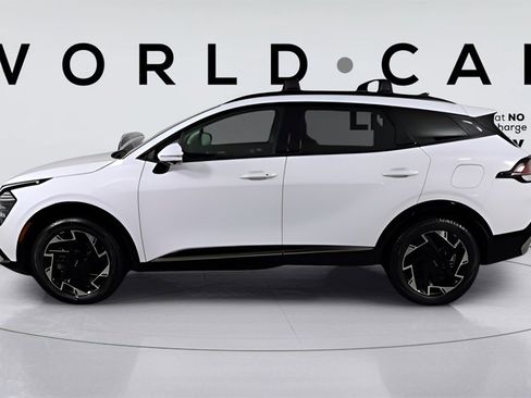 Used 2024 Kia Sportage SX image 4