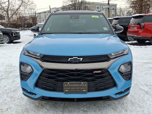 Used 2023 Chevrolet TrailBlazer RS w/ Sun and Liftgate Package image 3