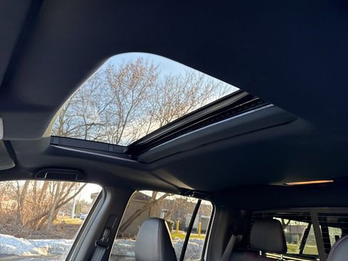 Used 2024 Honda Ridgeline Black Edition image 19