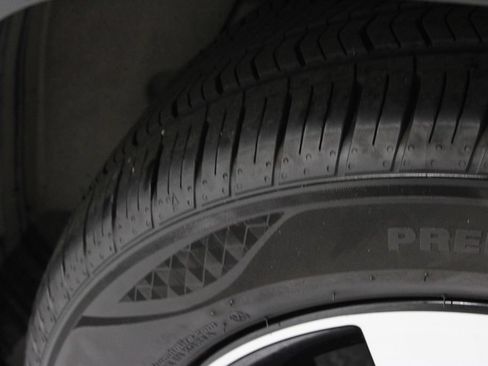 Used 2025 Hyundai Kona SEL FWD image 19