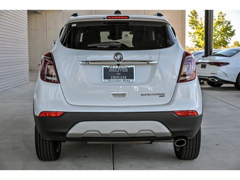 Used 2022 Buick Encore Preferred w/ Safety Package image 7