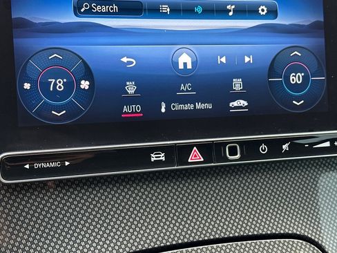 Used 2022 Mercedes-Benz C 300 C 300 image 21