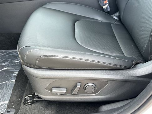 New 2026 Kia Sportage EX image 23