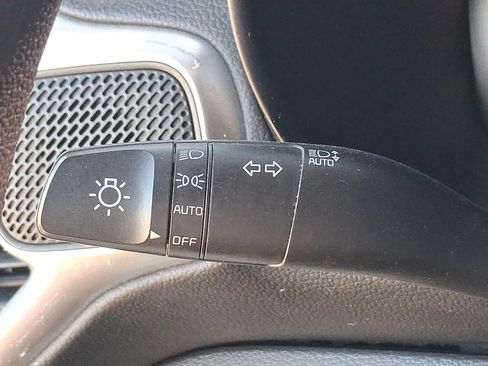 Used 2023 Kia Soul LX FWD image 25