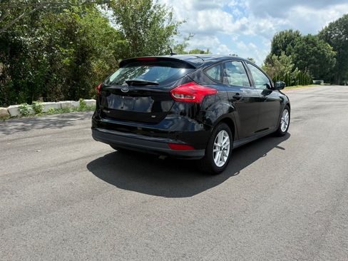 Used 2016 Ford Focus SE FWD image 7