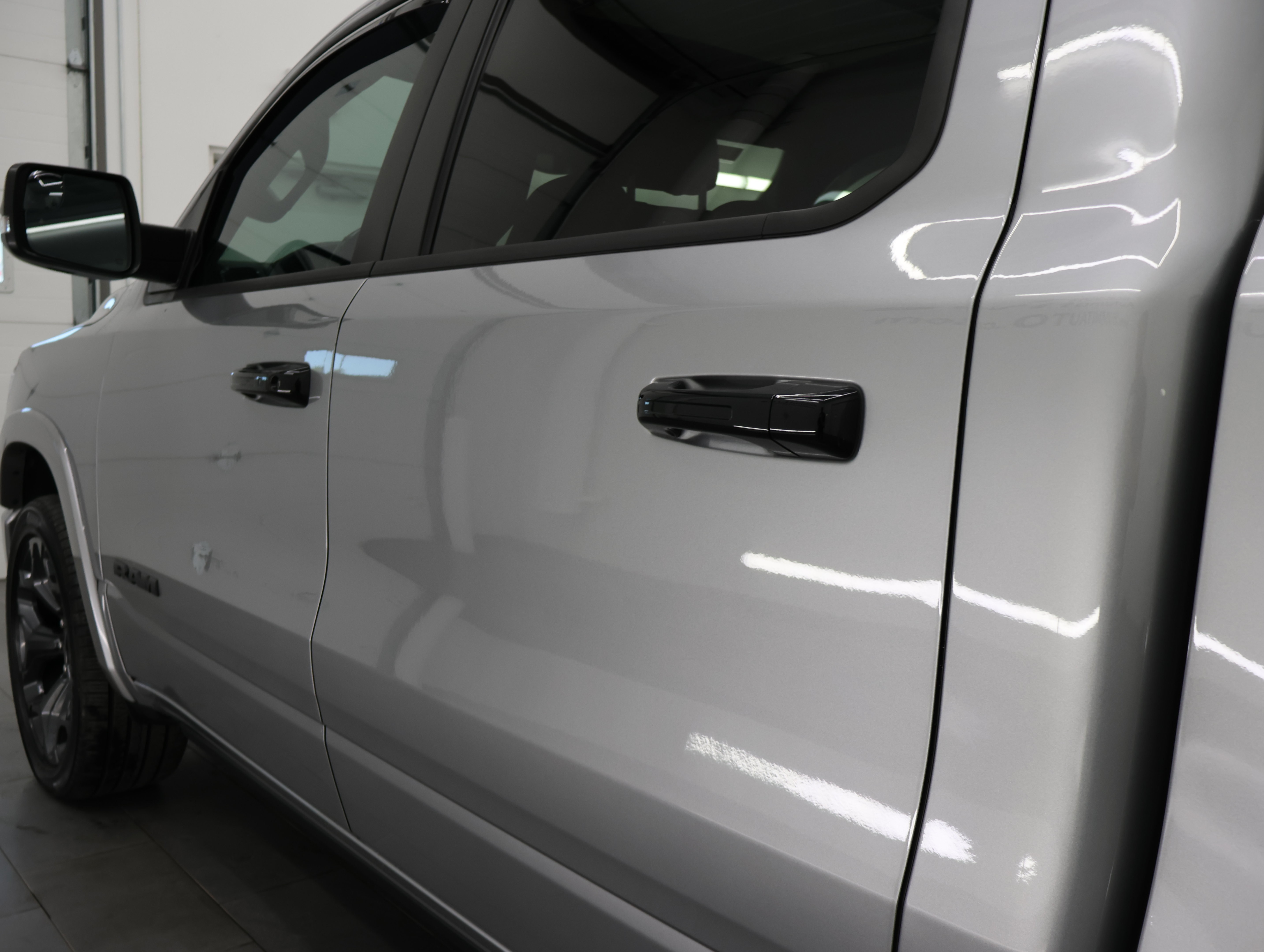 Used 2023 RAM 1500 Limited w/ Night Edition AWD/4WD image 33