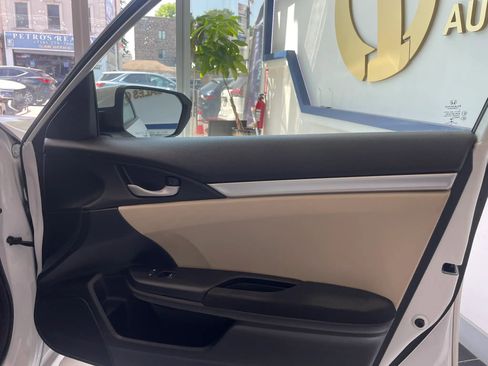 Used 2021 Honda Civic LX image 24