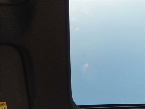 Used 2023 Buick Enclave Essence w/ Experience Buick Package image 17