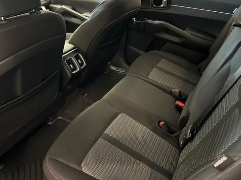 New 2026 Kia Sorento LX image 8