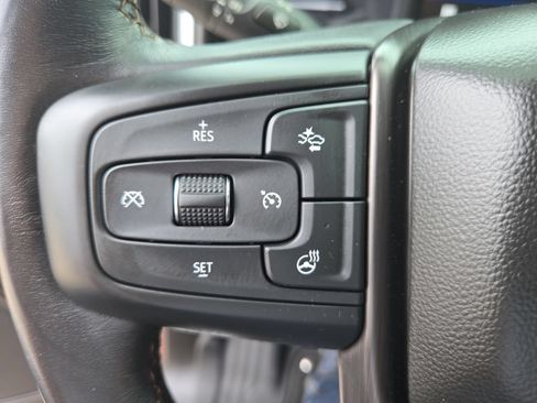 Used 2022 GMC Sierra 1500 AT4 w/ AT4 Premium Package AWD/4WD image 17