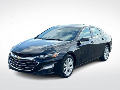 Used 2025 Chevrolet Malibu LT image 4