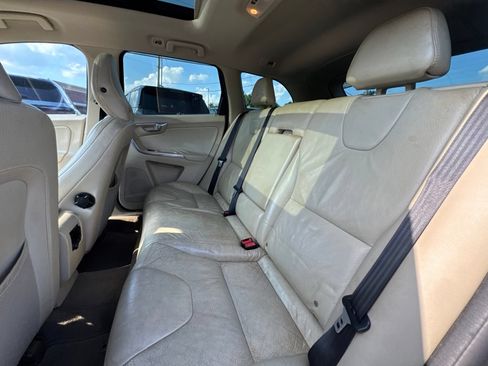 Used 2012 Volvo XC60 3.2 FWD image 22