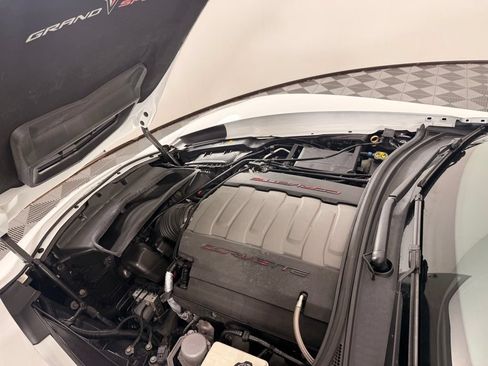 Used 2019 Chevrolet Corvette Grand Sport RWD image 40