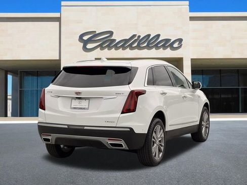 New 2026 Cadillac XT5 Premium Luxury image 2