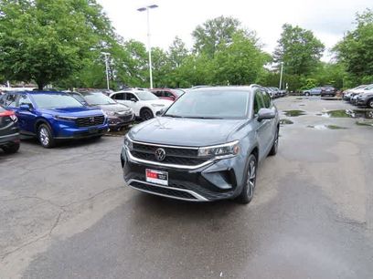 Used 2022 Volkswagen Taos SE