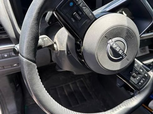 Certified 2023 Nissan Rogue Platinum w/ Platinum Premium Package AWD/4WD image 25