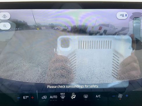 Used 2023 Ford Transit 350 XLT image 24