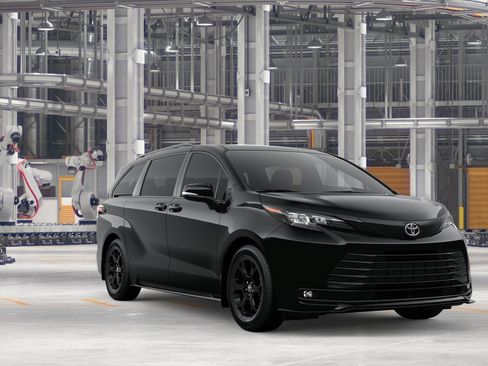 New 2026 Toyota Sienna XLE Woodland Edition AWD/4WD image 15