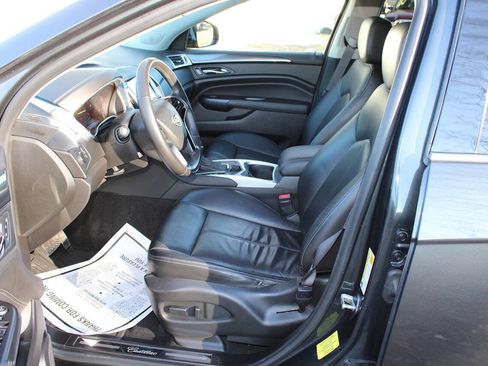 Used 2016 Cadillac SRX Base 4dr SUV image 15