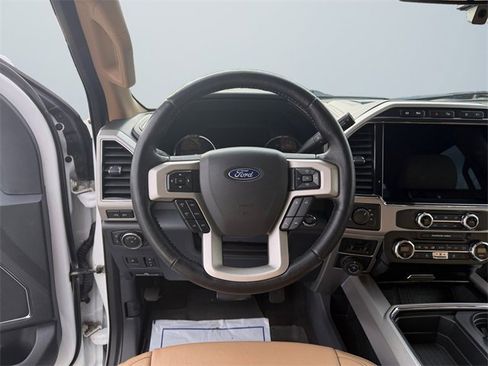 Used 2022 Ford F350 Lariat w/ Lariat Ultimate Package image 12