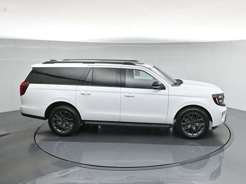 New 2026 Ford Expedition Max Platinum image 57