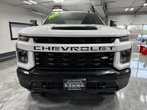 Used 2021 Chevrolet Silverado 2500 Custom w/ Custom Value Package AWD/4WD image 3