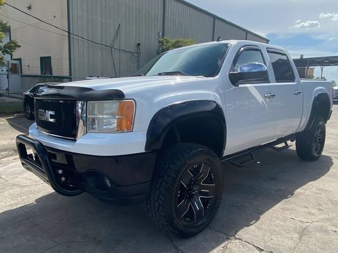 Used 2013 GMC Sierra 1500 SLE AWD/4WD image 3