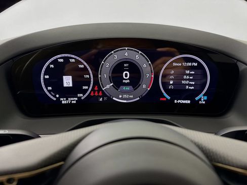 Certified 2025 Porsche Panamera Turbo AWD/4WD image 16