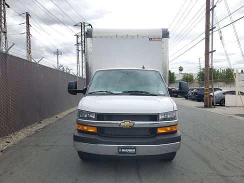 New 2026 Chevrolet Express 3500 w/ Power Convenience Package RWD image 9