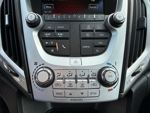 Used 2017 GMC Terrain SLE FWD image 30