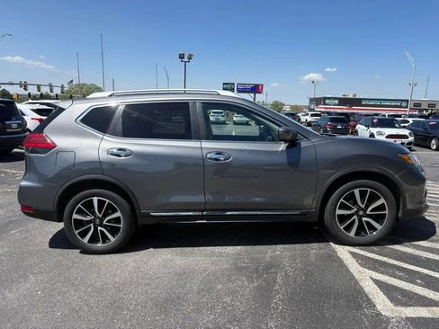 Used 2017 Nissan Rogue SL w/ SL Premium Package AWD/4WD image 6