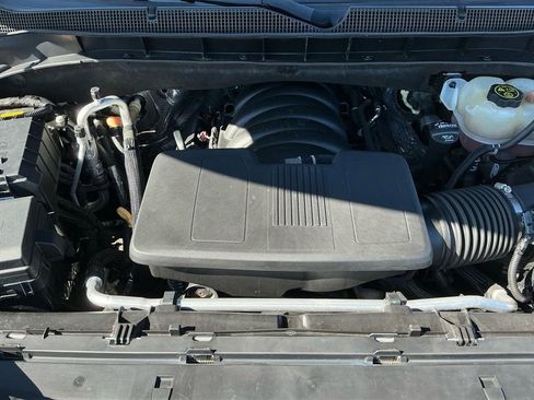 Used 2021 Chevrolet Tahoe RST w/ Luxury Package image 25