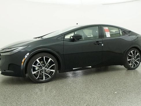 New 2026 Toyota Prius Plug-In Hybrid FWD image 19