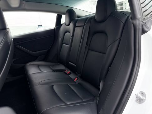 Used 2023 Tesla Model 3 Standard Range RWD image 32