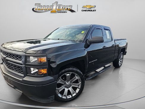 Used 2015 Chevrolet Silverado 1500 W/T w/ WT Convenience Package image 2