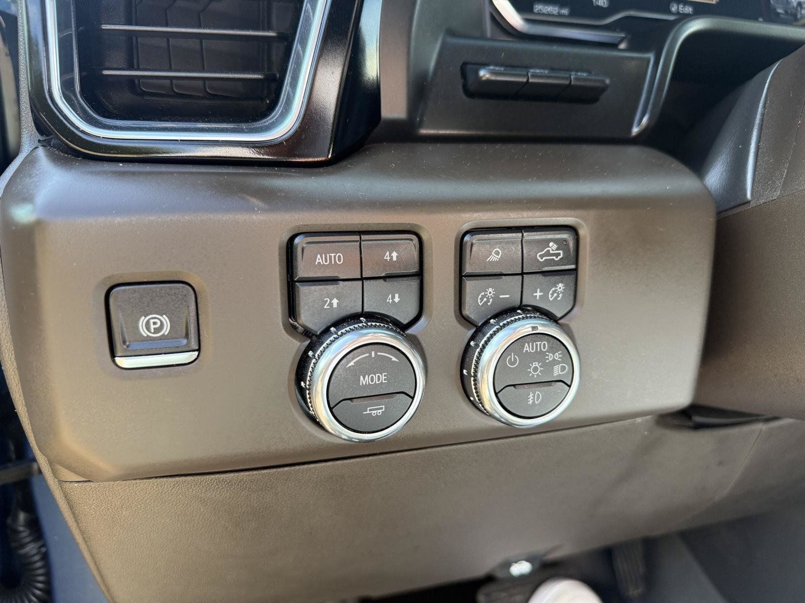 Used 2025 GMC Sierra 1500 Denali w/ Denali Reserve Package AWD/4WD image 20