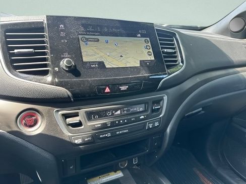 Used 2023 Honda Passport TrailSport image 21