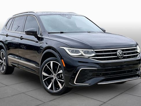 Used 2022 Volkswagen Tiguan SEL R-Line AWD/4WD image 3