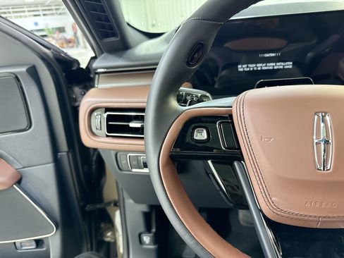 New 2026 Lincoln Aviator Reserve w/ Illumination Package image 14