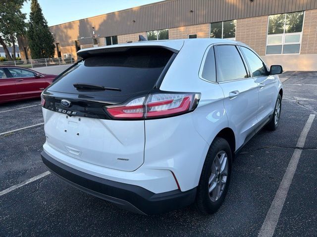 Used 2023 Ford Edge SEL w/ Convenience Package AWD/4WD image 5