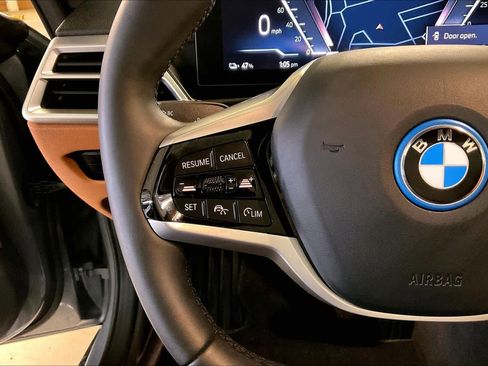 Used 2025 BMW i4 eDrive40 w/ Driving Assistance Package image 23