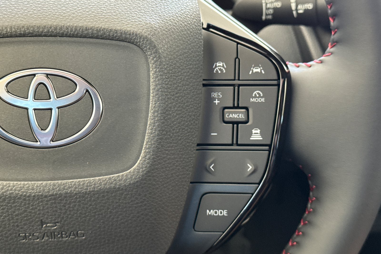 New 2027 Toyota Prius Plug-In Hybrid FWD image 26