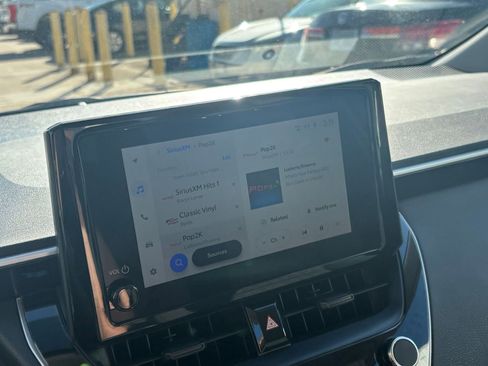 Used 2025 Toyota Corolla LE image 22