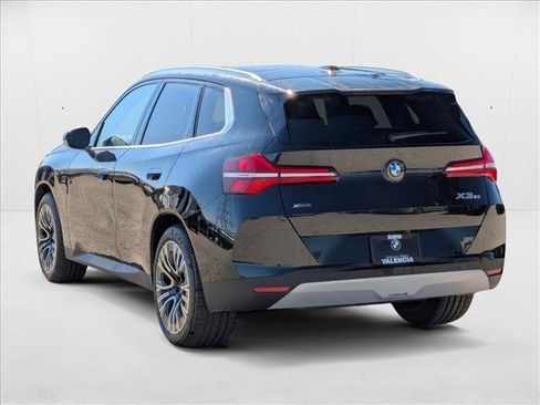 New 2025 BMW X3 xDrive30i w/ Premium Package image 9