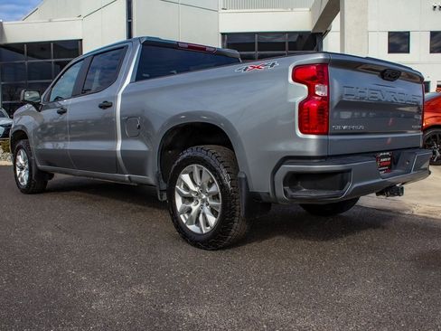 Used 2024 Chevrolet Silverado 1500 Custom image 4