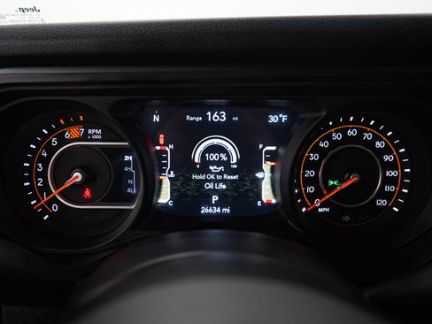 Used 2024 Jeep Wrangler Unlimited Sport AWD/4WD image 28