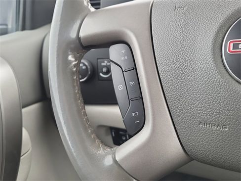 Used 2013 GMC Sierra 2500 SLE w/ Suspension Package, Off-Road image 24