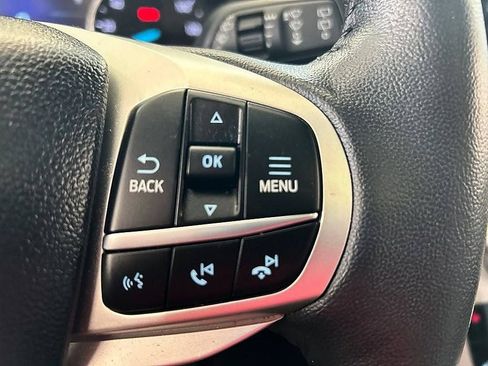 Used 2023 Ford Explorer XLT w/ Equipment Group 202A AWD/4WD image 14