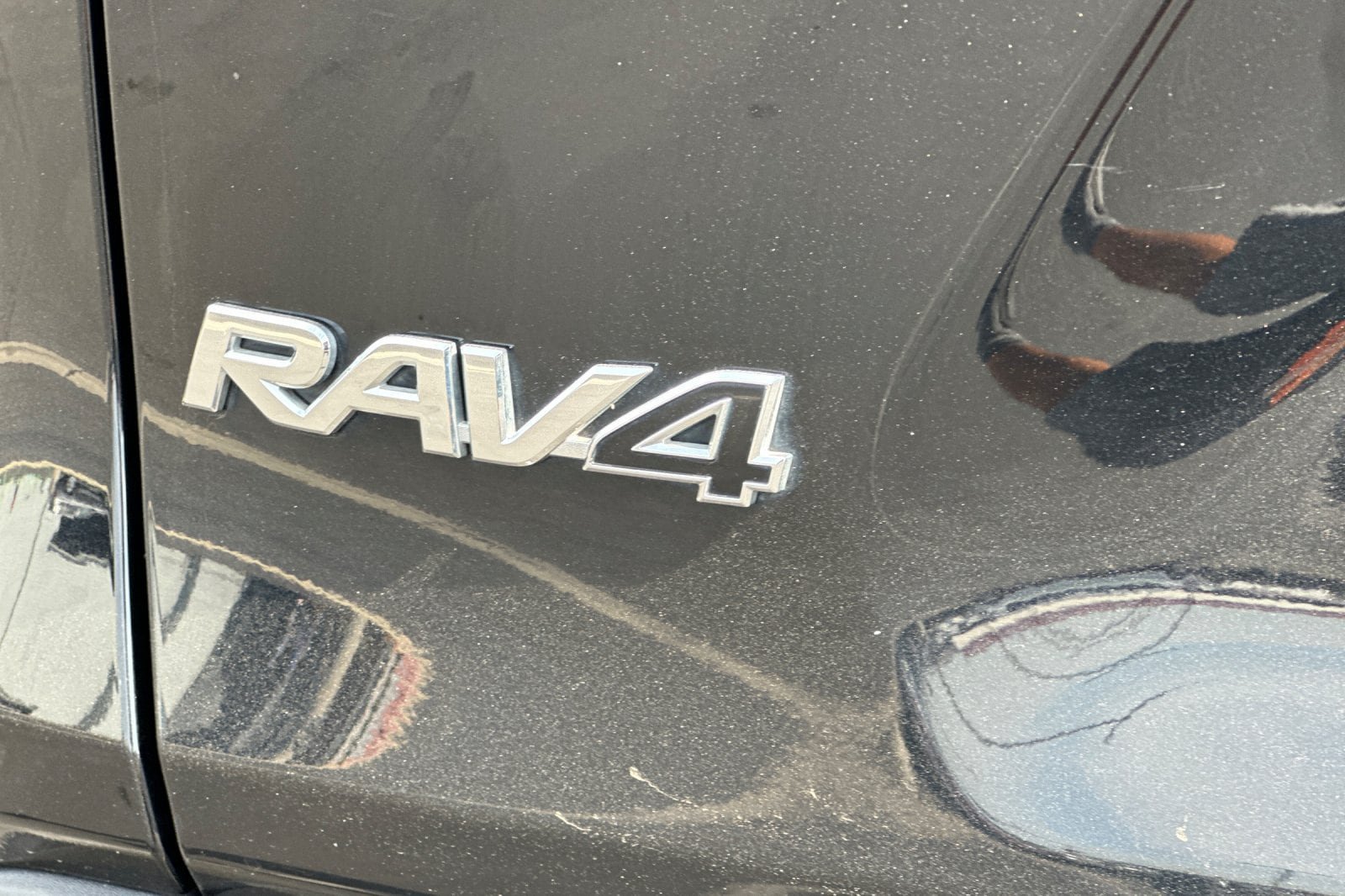 Certified 2021 Toyota RAV4 LE AWD/4WD image 26